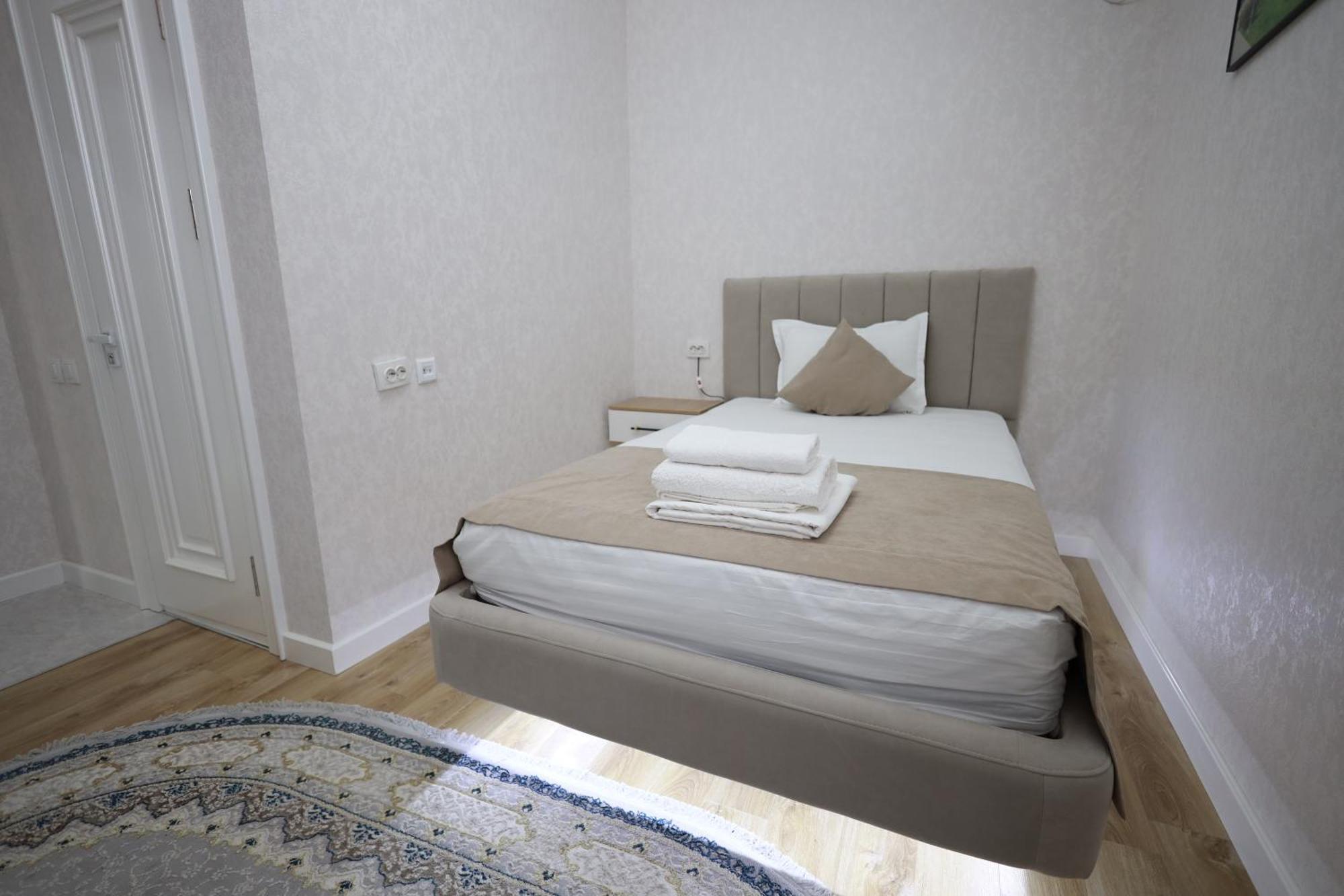 Ideal Hotel Nukus Exterior photo