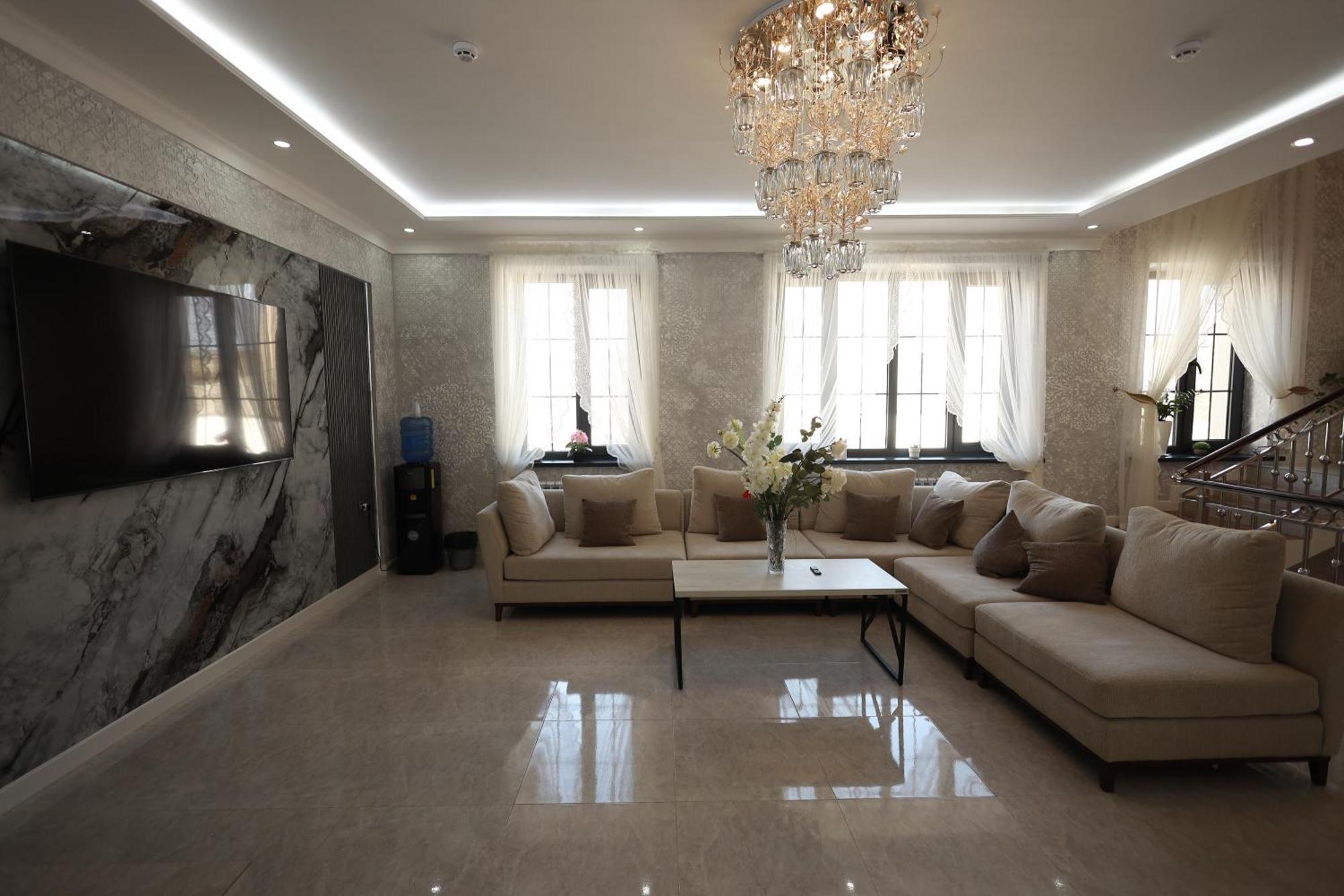Ideal Hotel Nukus Exterior photo