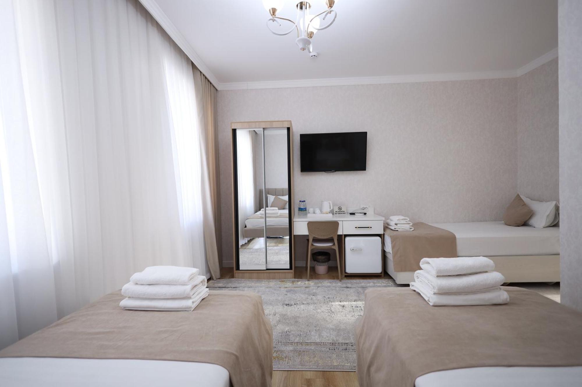 Ideal Hotel Nukus Exterior photo