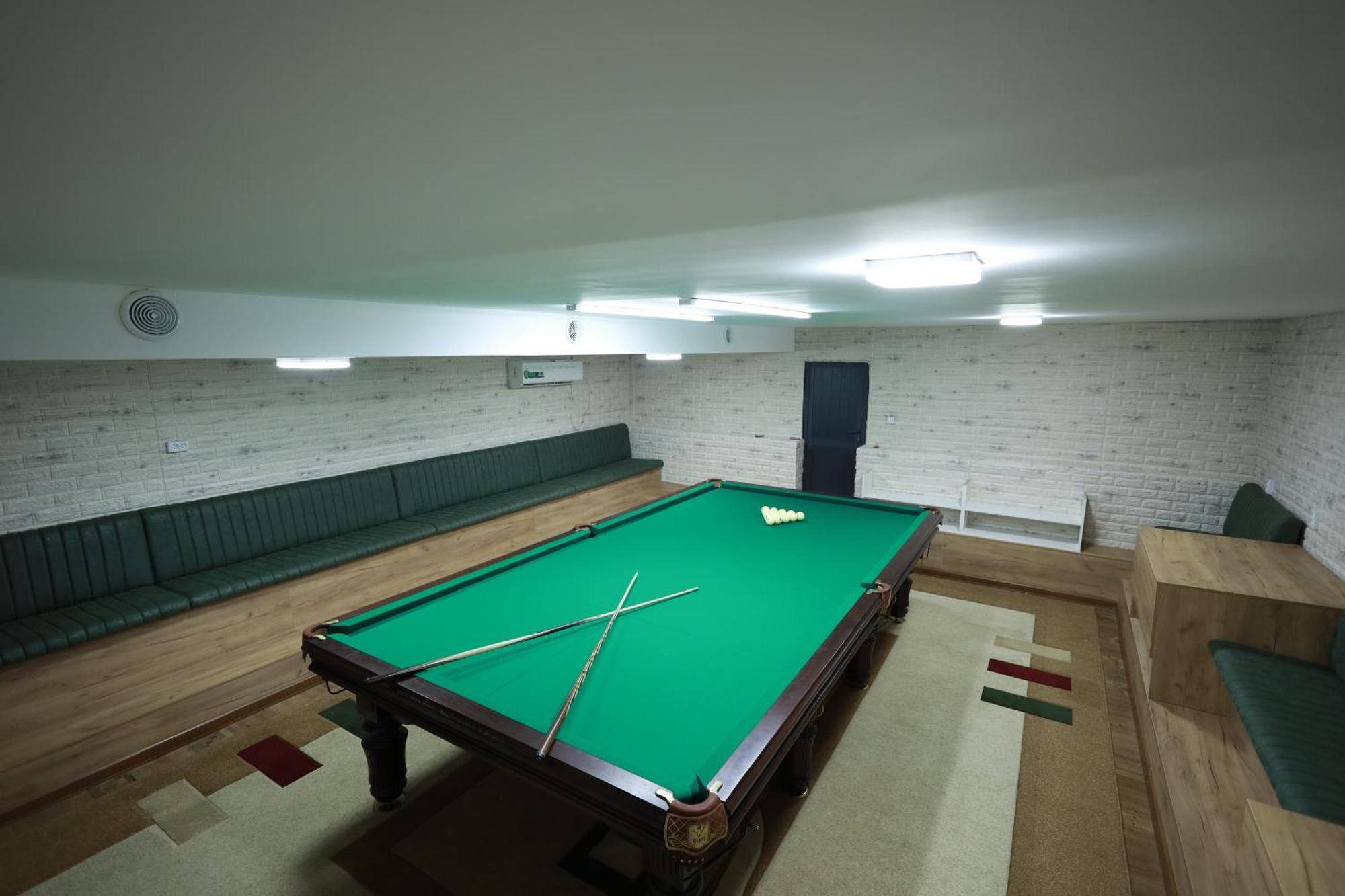 Ideal Hotel Nukus Exterior photo